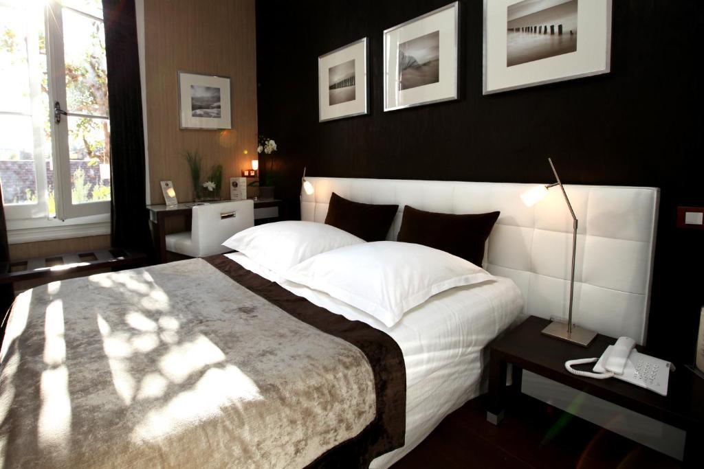 Classic Double Room,417948981:JPEG